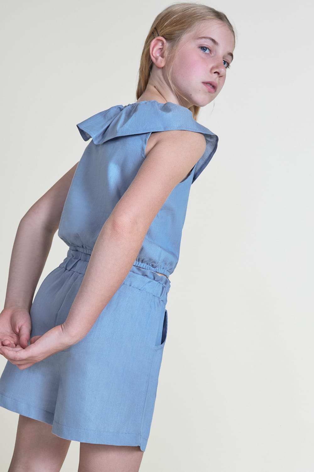 Conjunto niña Azul con volante